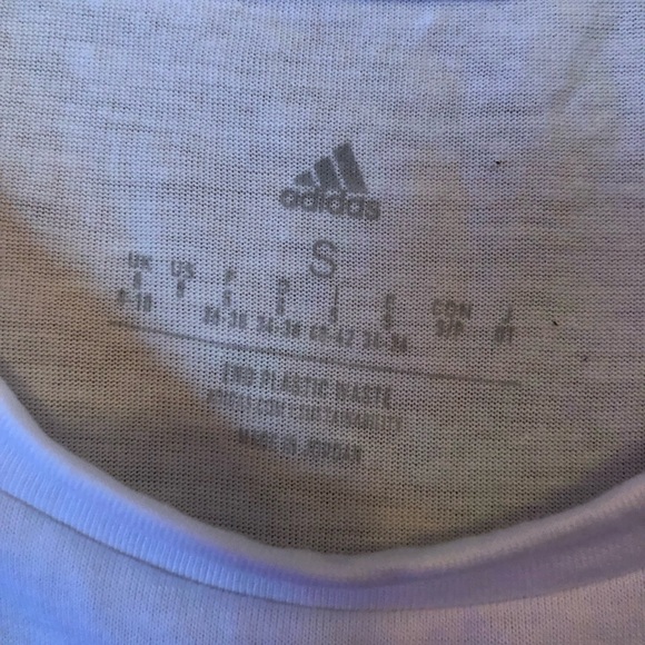 ADIDAS AEROREADY NWT WOMEN LOOSE FIT BREATHABLE ATHLETIC T-SHIRT SHORT SLEEVES - Picture 2 of 7